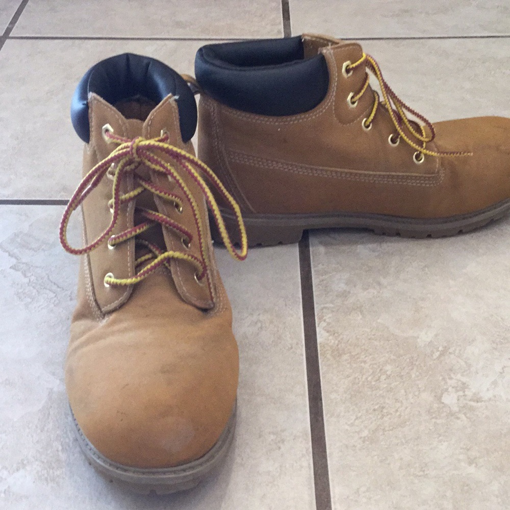 Working boots fave not been used much size six